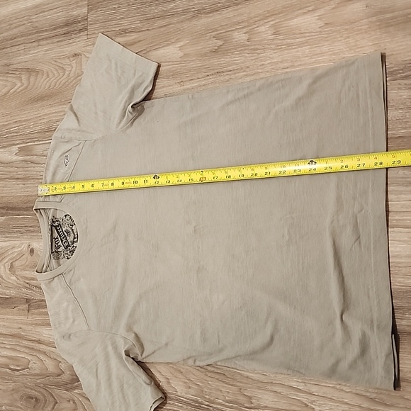 Grey Fox Deluxe Tee - Picture 7 of 8